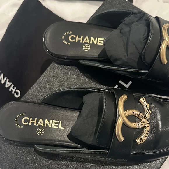 CHANEL Black Women’s Loafers 100% Authentic - Picture 4 of 8